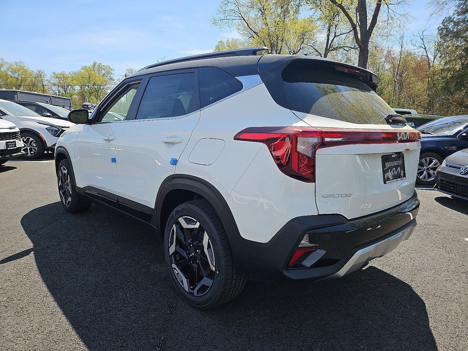 2025 Kia Seltos SX photo 3