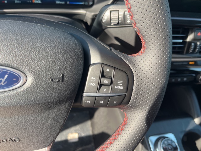 2025 Ford Escape Hybrid ST-Line Select photo 14