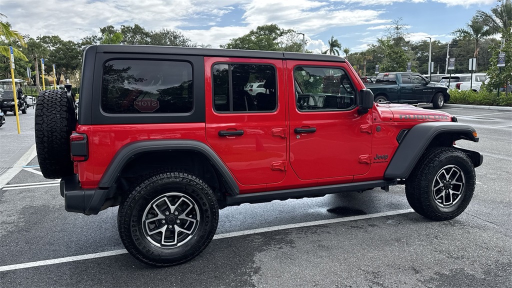 2024 Jeep Wrangler Rubicon photo 3