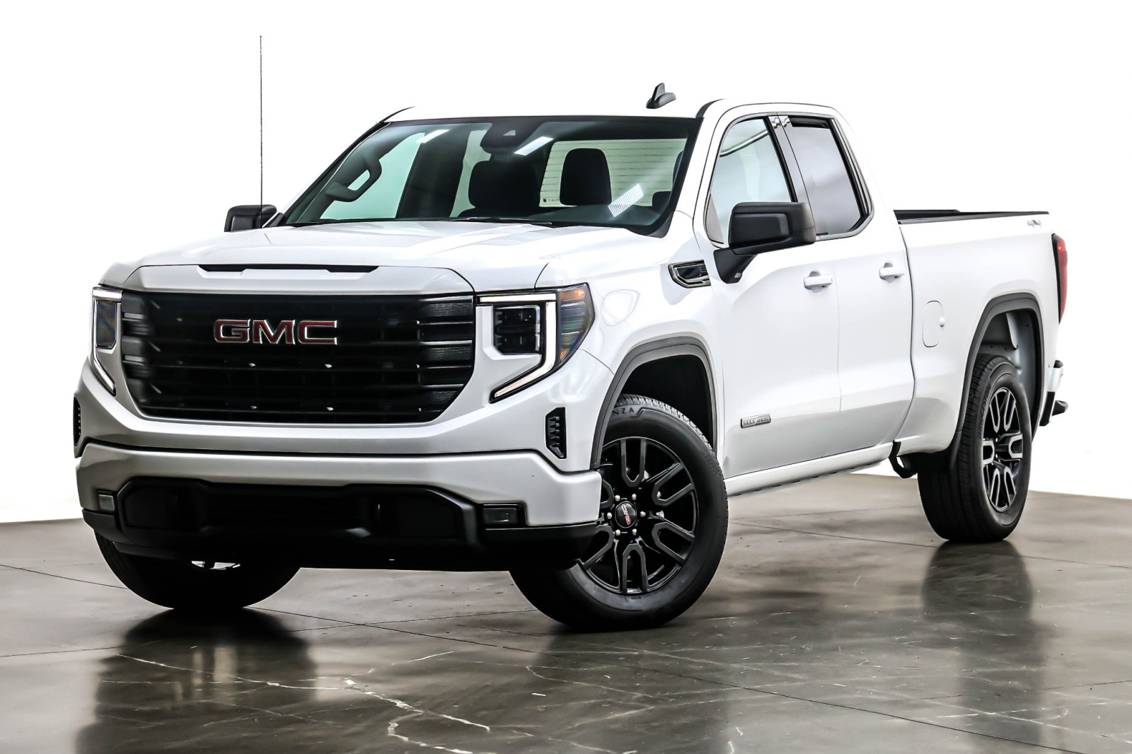 2024 GMC Sierra 1500 Elevation's photo