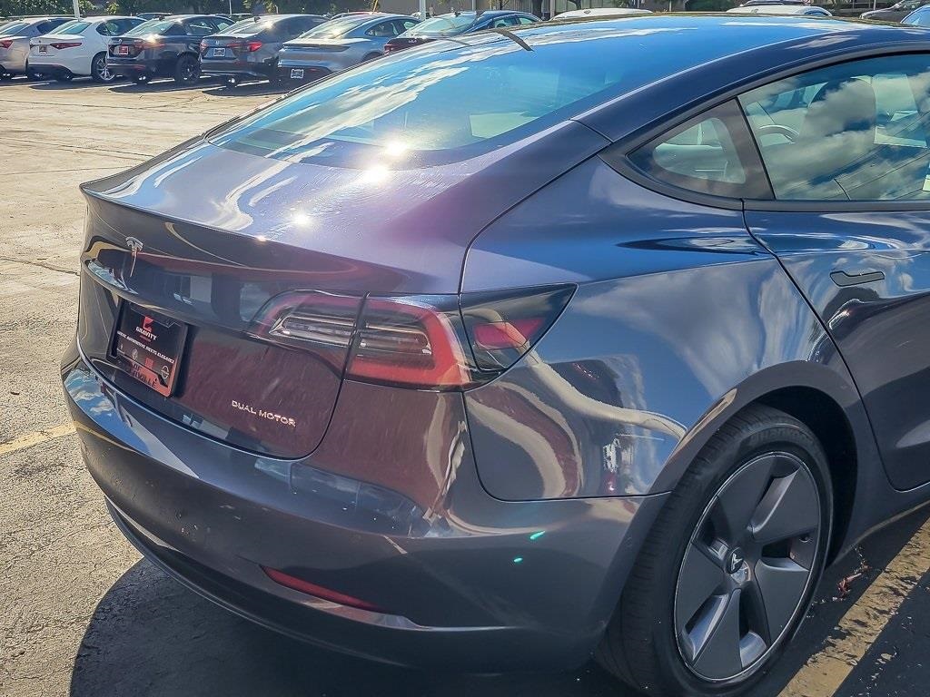 2022 Tesla Model 3 Long Range photo 6
