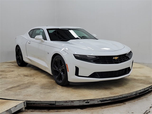 2021 Chevrolet Camaro 1LT photo 3