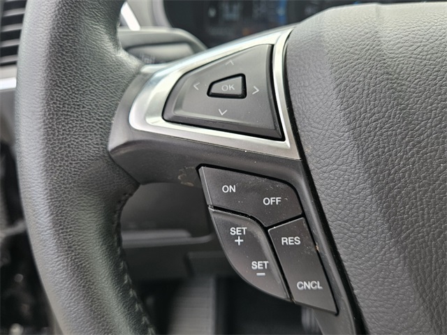 2022 Ford Edge Titanium photo 17