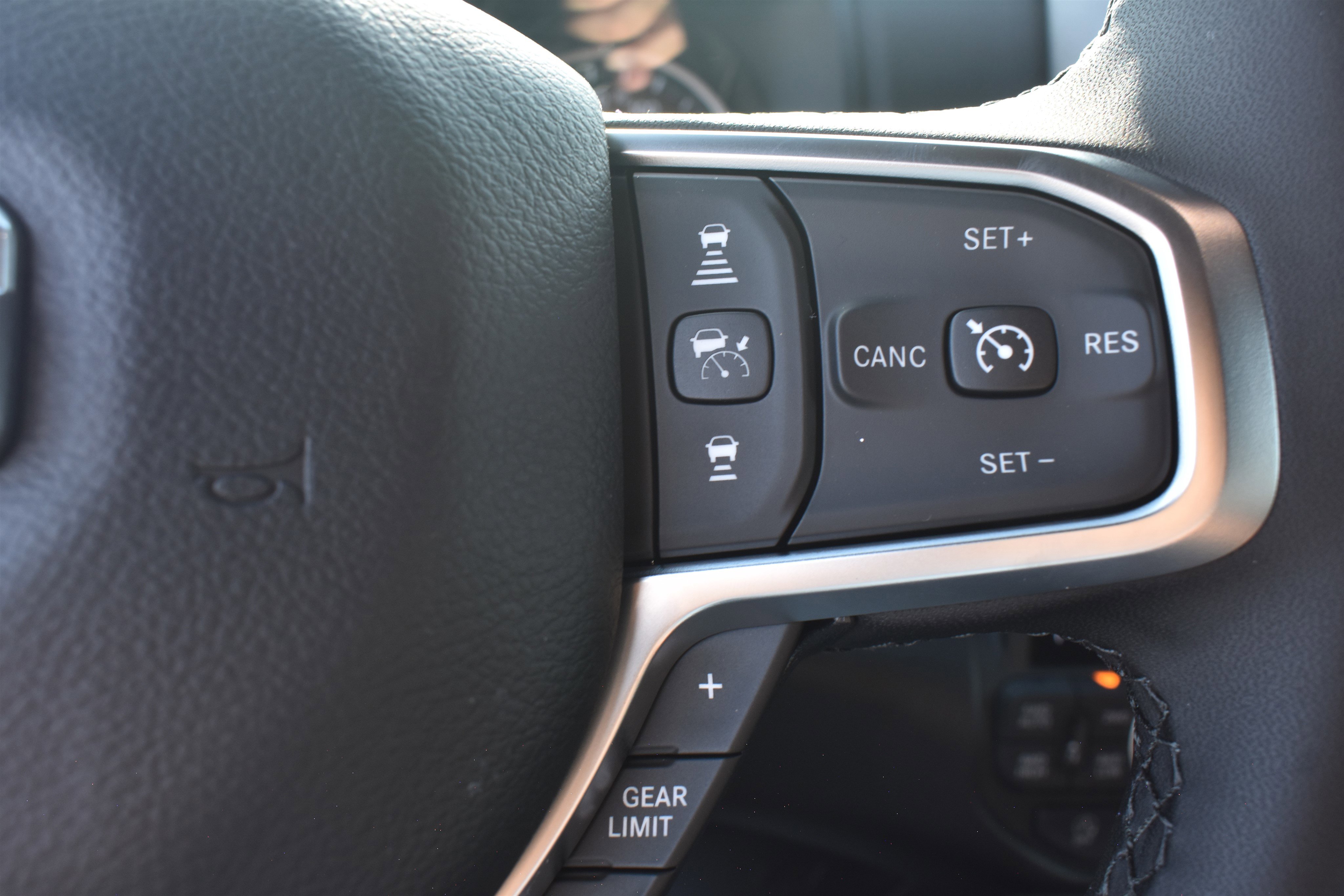 2025 Ram 1500 Big Horn photo 5