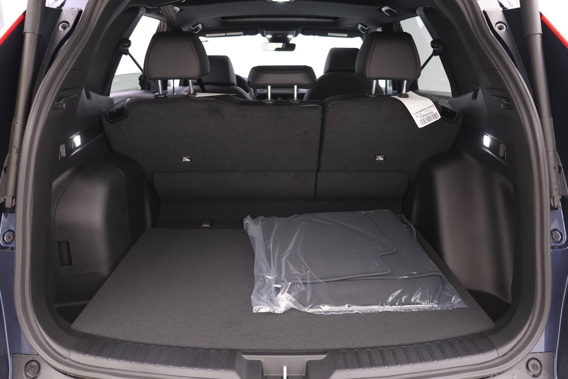 2026 Honda CR-V Hybrid Sport-L photo 11