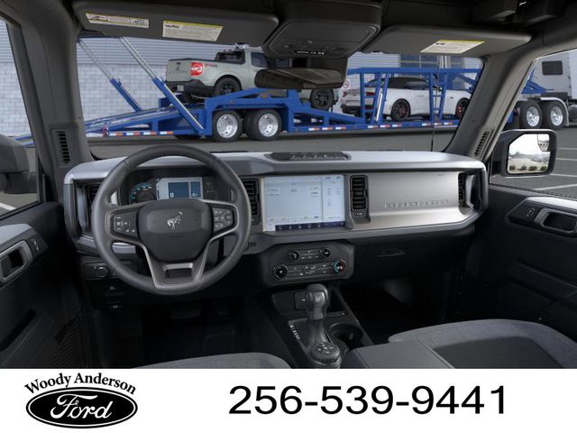 2025 Ford Bronco Base photo 9