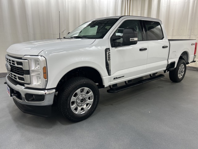 2024 Ford F-250 photo 2