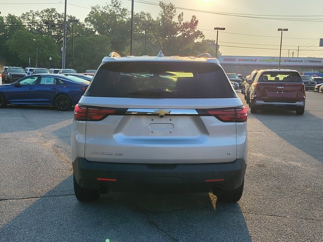2022 Chevrolet Traverse Leather photo 7