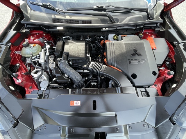 2025 Mitsubishi Outlander SEL Black Edition photo 10