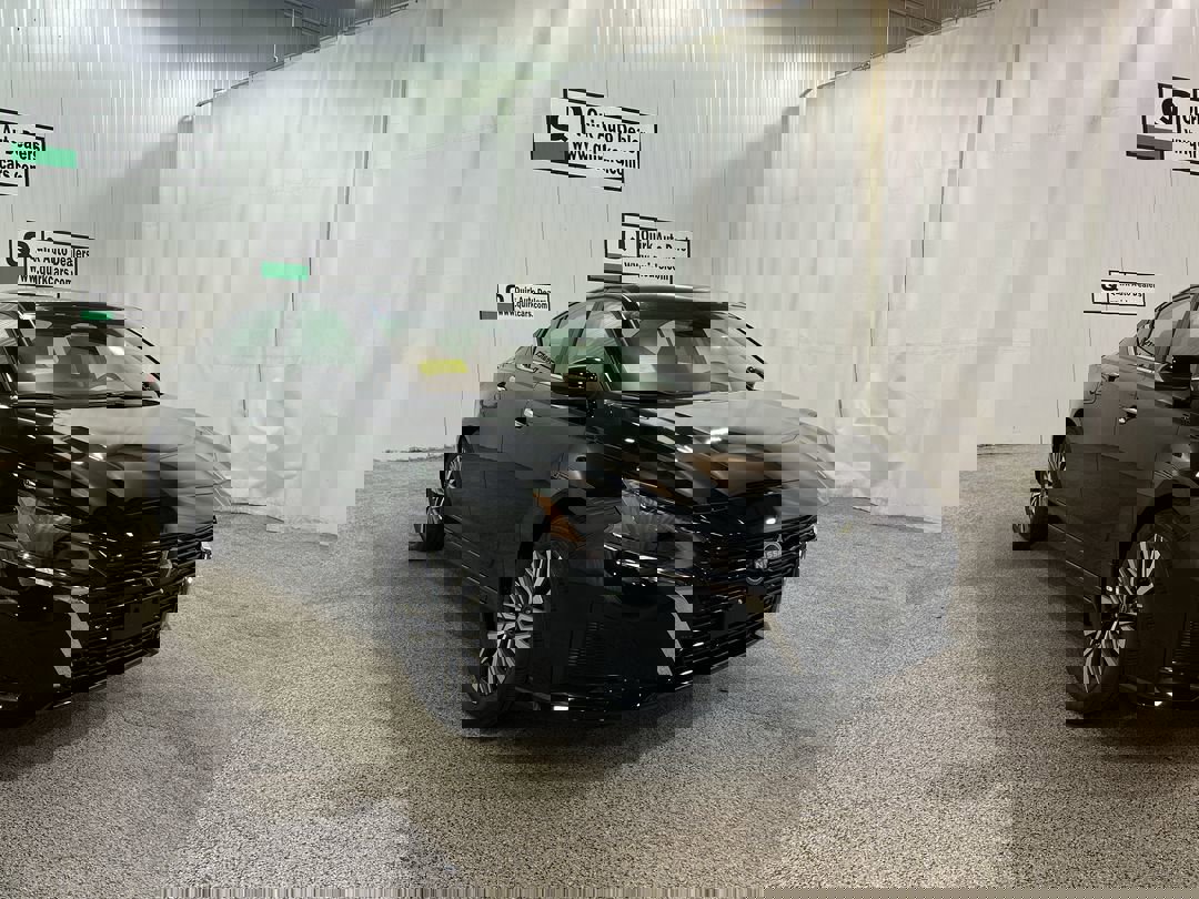 2025 Nissan Altima SV photo 3