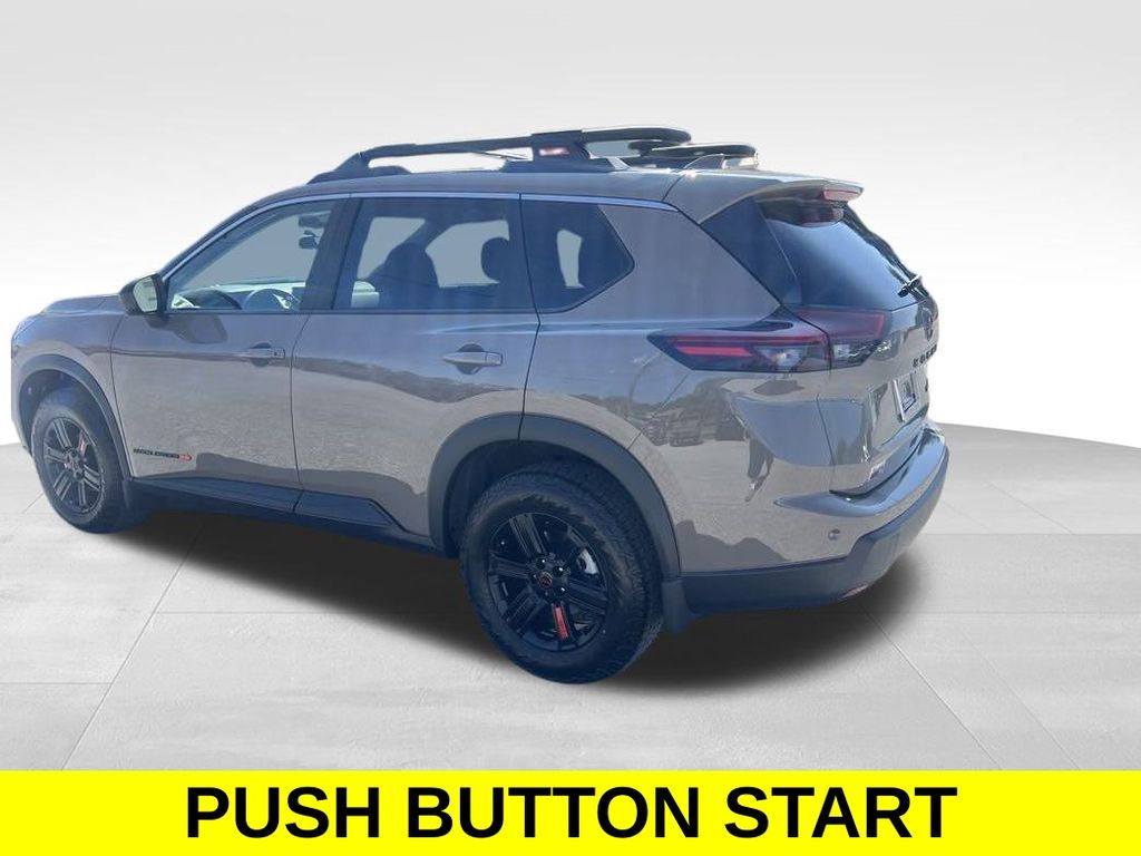 2025 Nissan Rogue SV photo 3