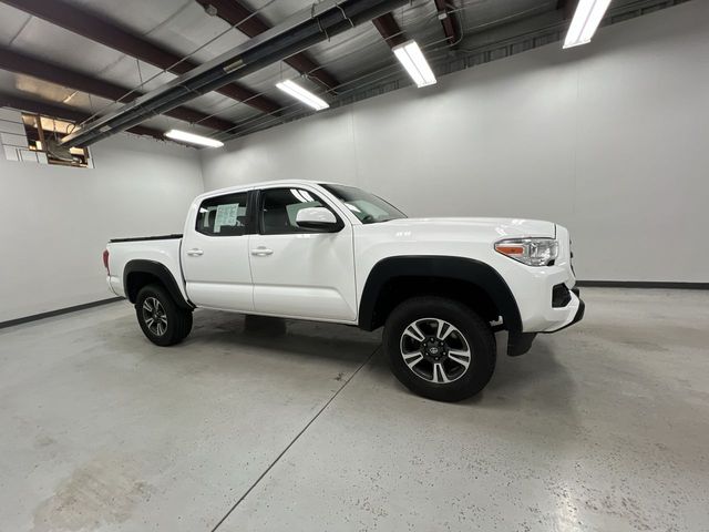 2016 Toyota Tacoma SR photo 8