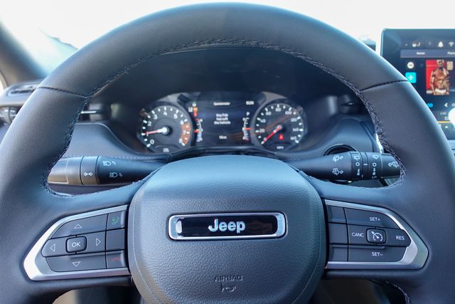 2025 Jeep Compass North Edition Latitude photo 10