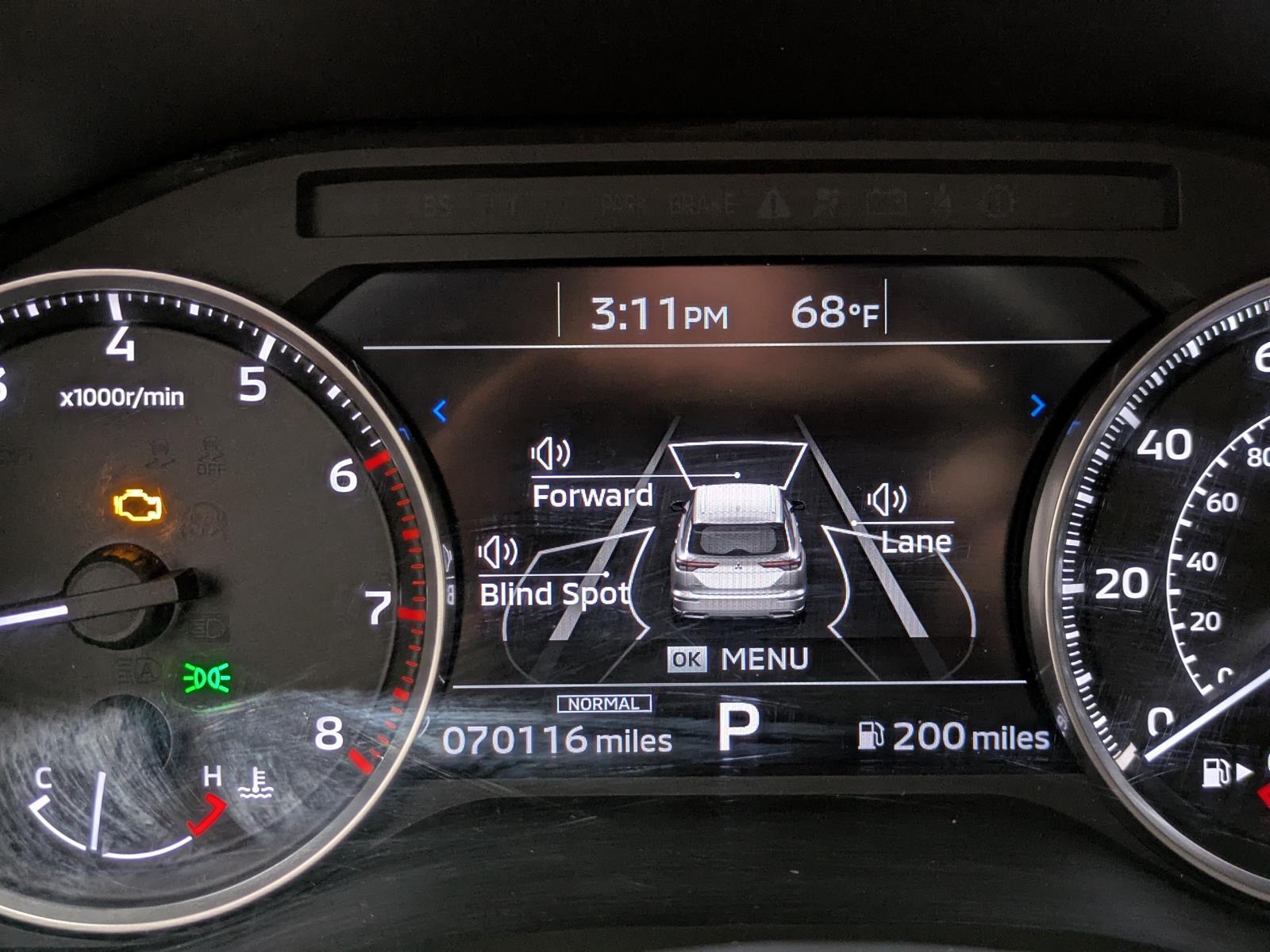 2022 Mitsubishi Outlander ES photo 3