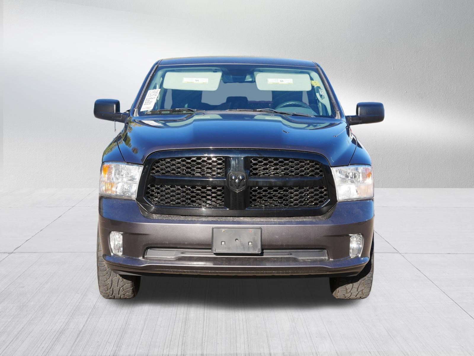 2015 Ram 1500 Express photo 2
