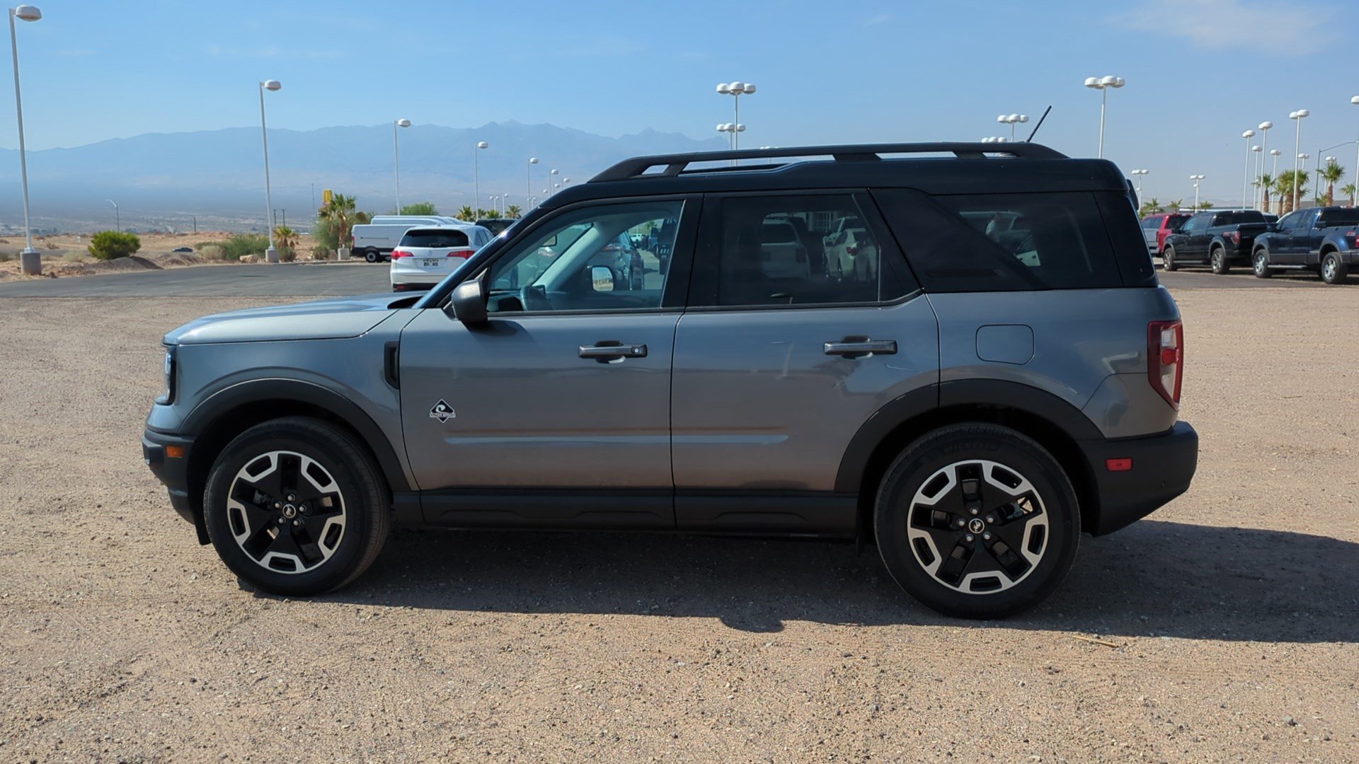 2022 Ford Bronco Sport Outer Banks photo 5