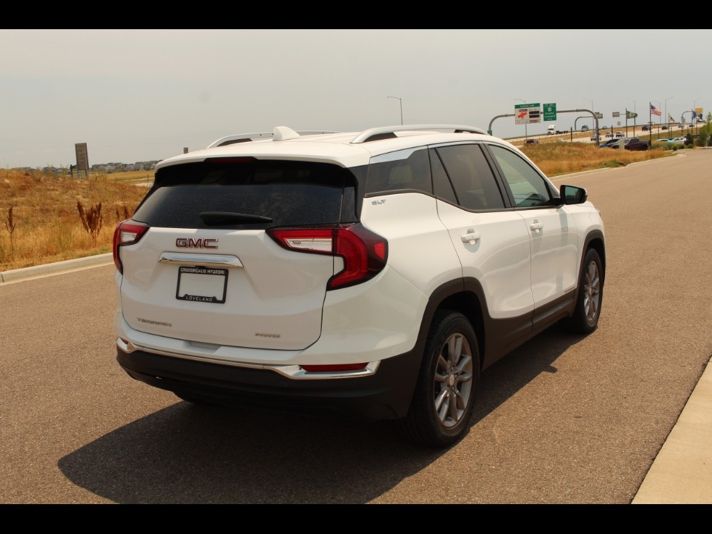 2022 Gmc Terrain SLT photo 3