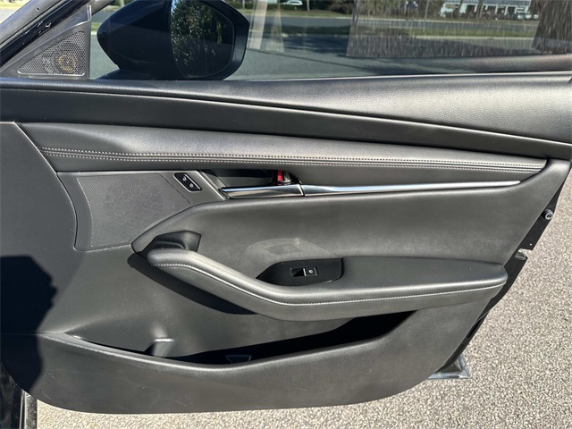 2019 Mazda Mazda3 Base photo 13