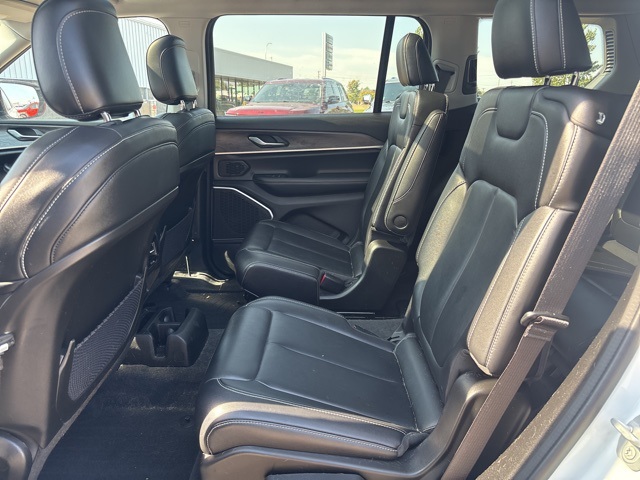 2022 Jeep Grand Cherokee Limited photo 11