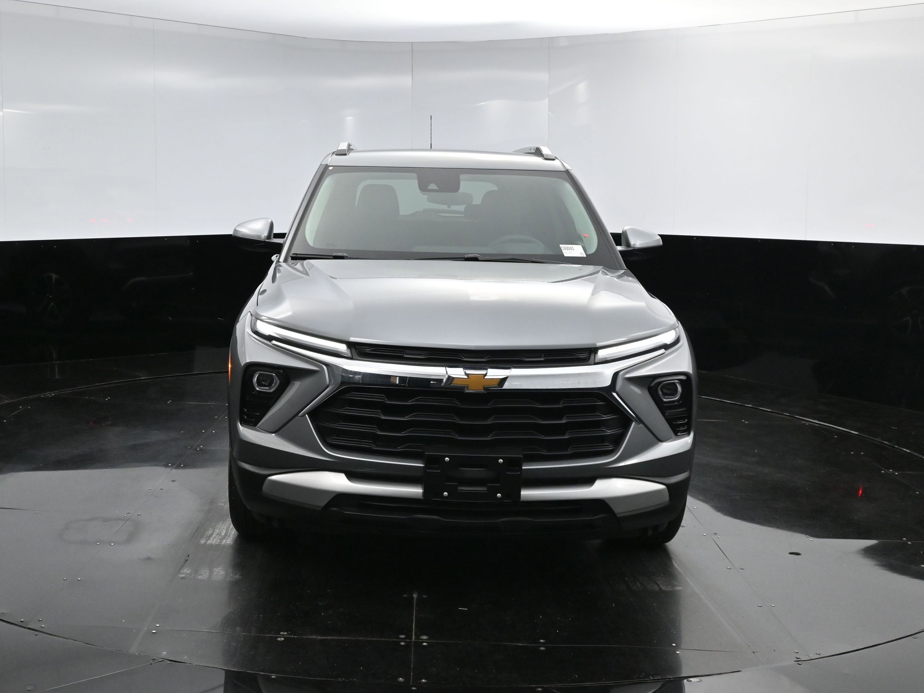 2026 Chevrolet Trailblazer LT photo 2