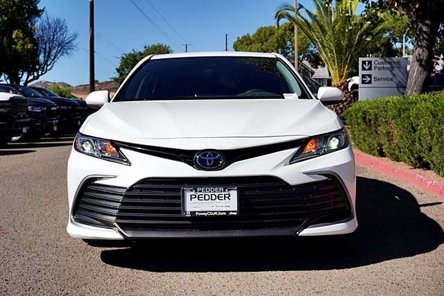 2024 Toyota Camry LE photo 4