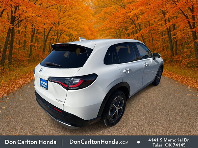 2025 Honda HR-V EX-L photo 4