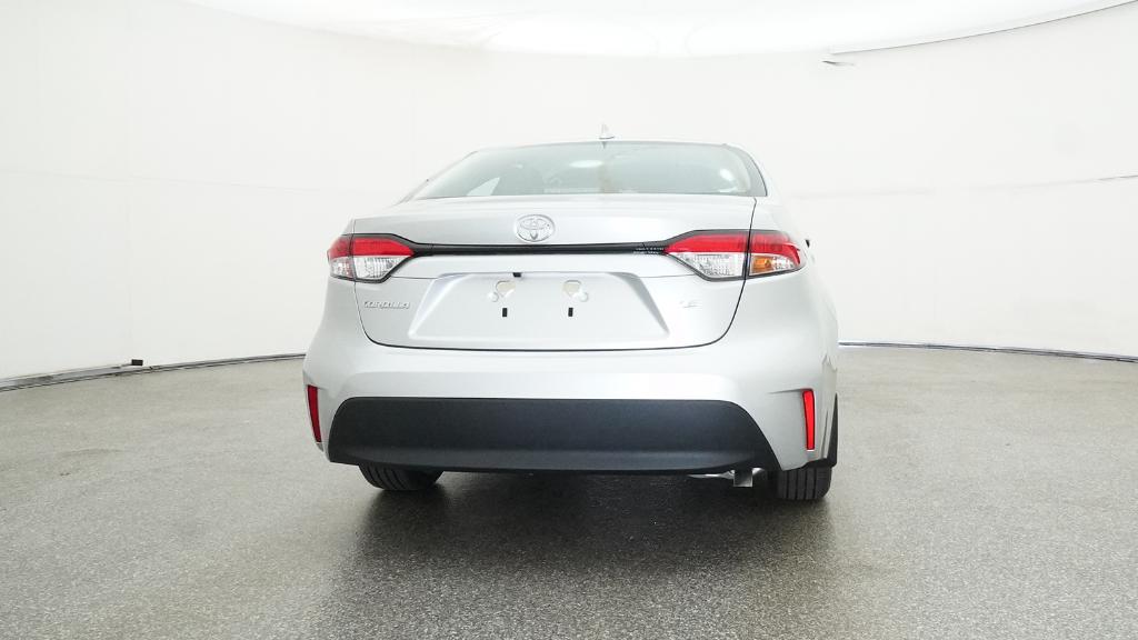 2025 Toyota Corolla LE photo 17
