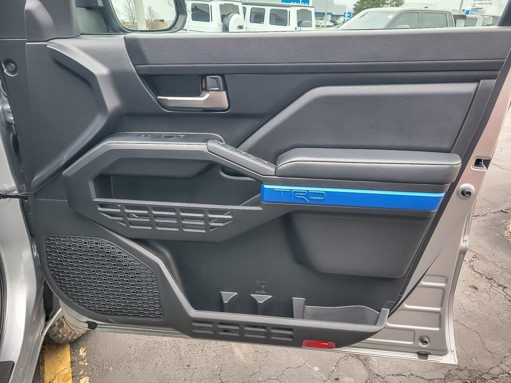 2025 TOYOTA TACOMA - Image 20