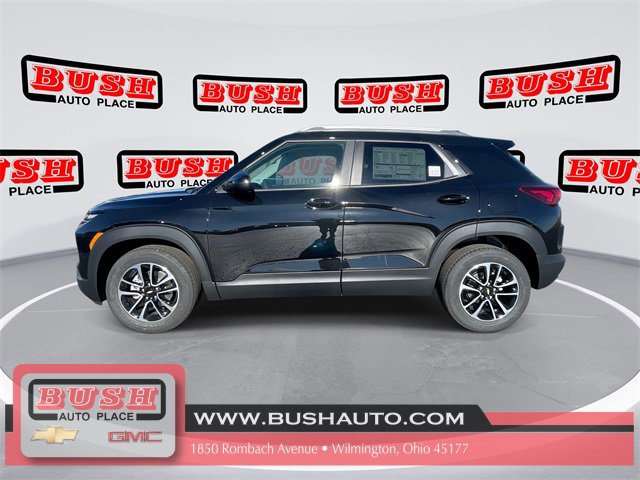 2026 Chevrolet Trailblazer LT photo 2