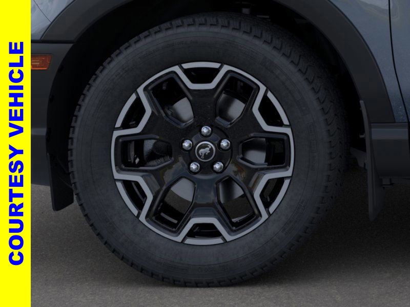 2025 Ford Bronco Sport Outer Banks photo 17