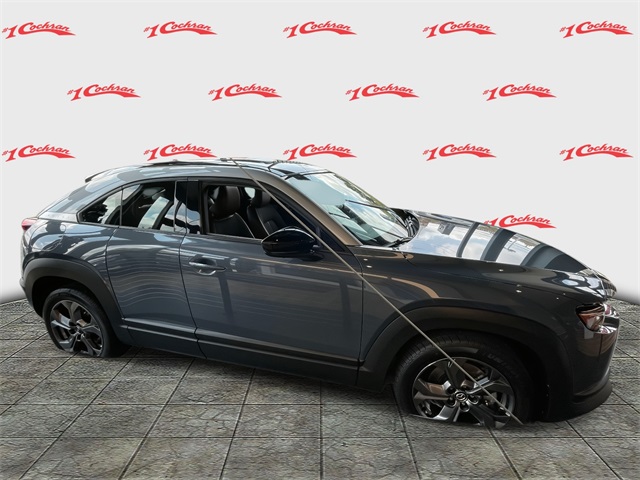 2022 Mazda MX-30 Premium Plus photo 2