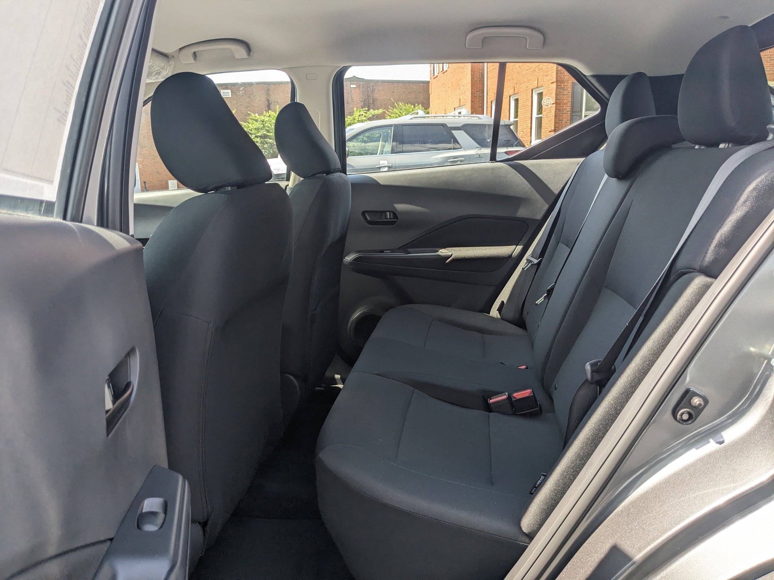 2025 Nissan Kicks Play S photo 4