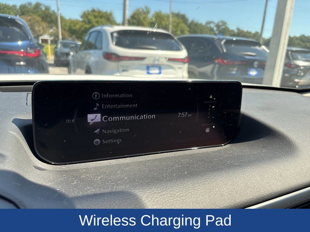 2025 Mazda CX-50 Premium Plus photo 9