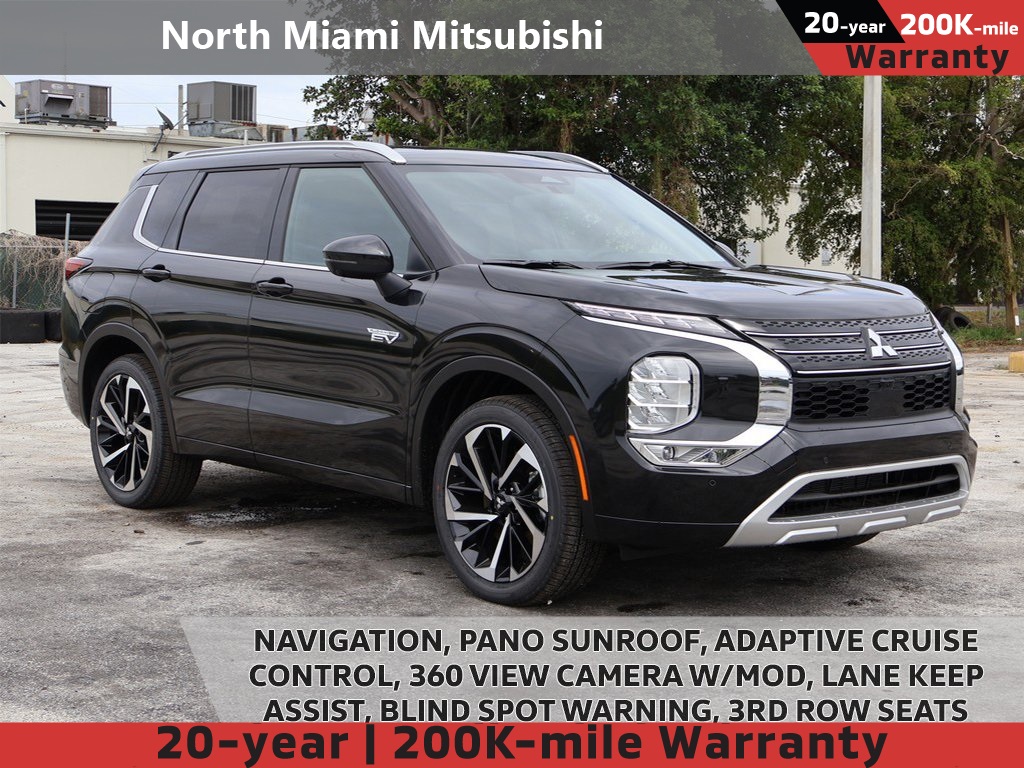 2025 Mitsubishi Outlander Plug-in Hybrid SEL's photo