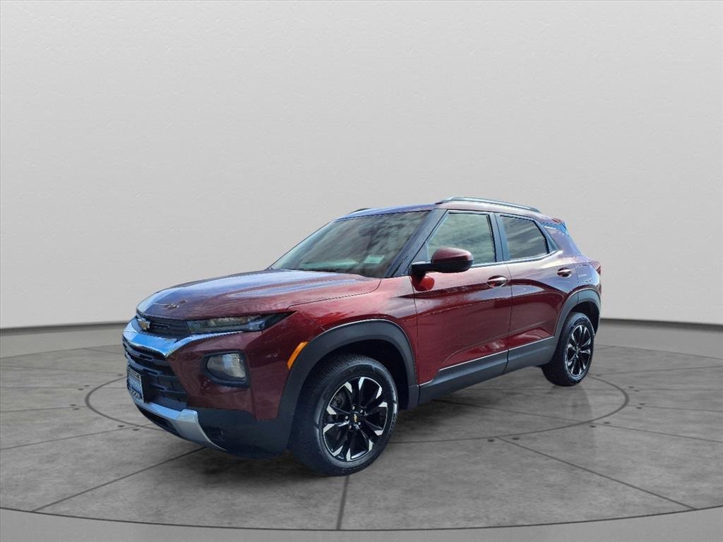 2023 Chevrolet Trailblazer LT photo 2