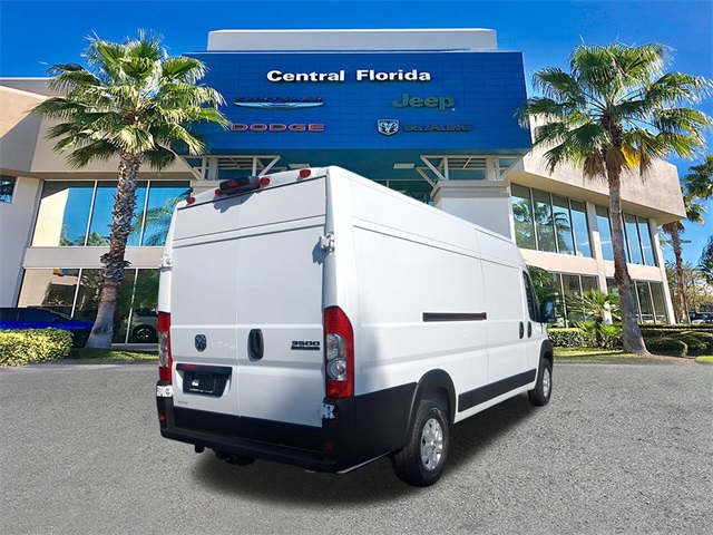 2025 Ram ProMaster 3500 photo 3