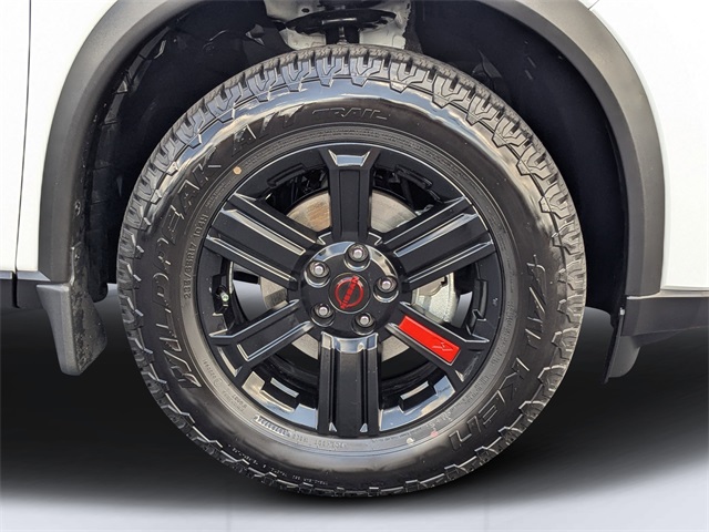 2025 Nissan Rogue SV photo 9