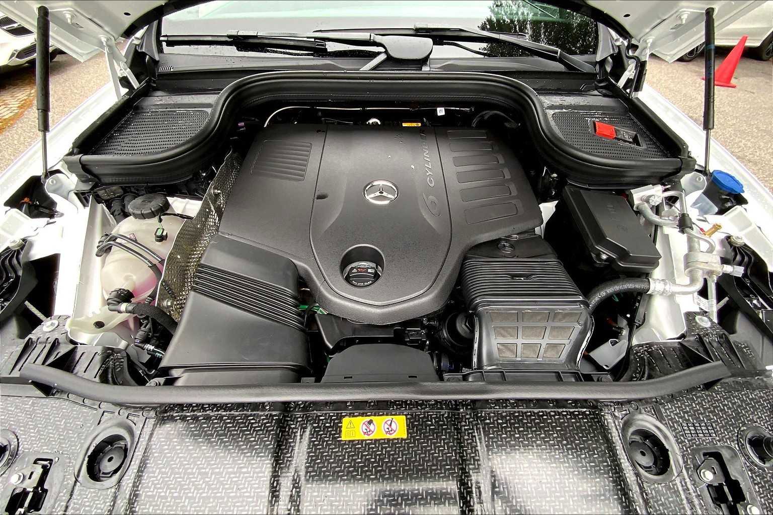 2026 Mercedes Benz GLE 450 4MATIC photo 18