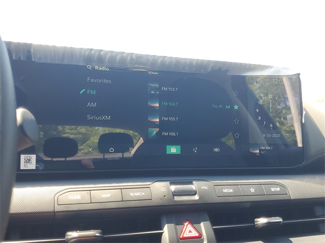 2025 Kia K4 LXS photo 15