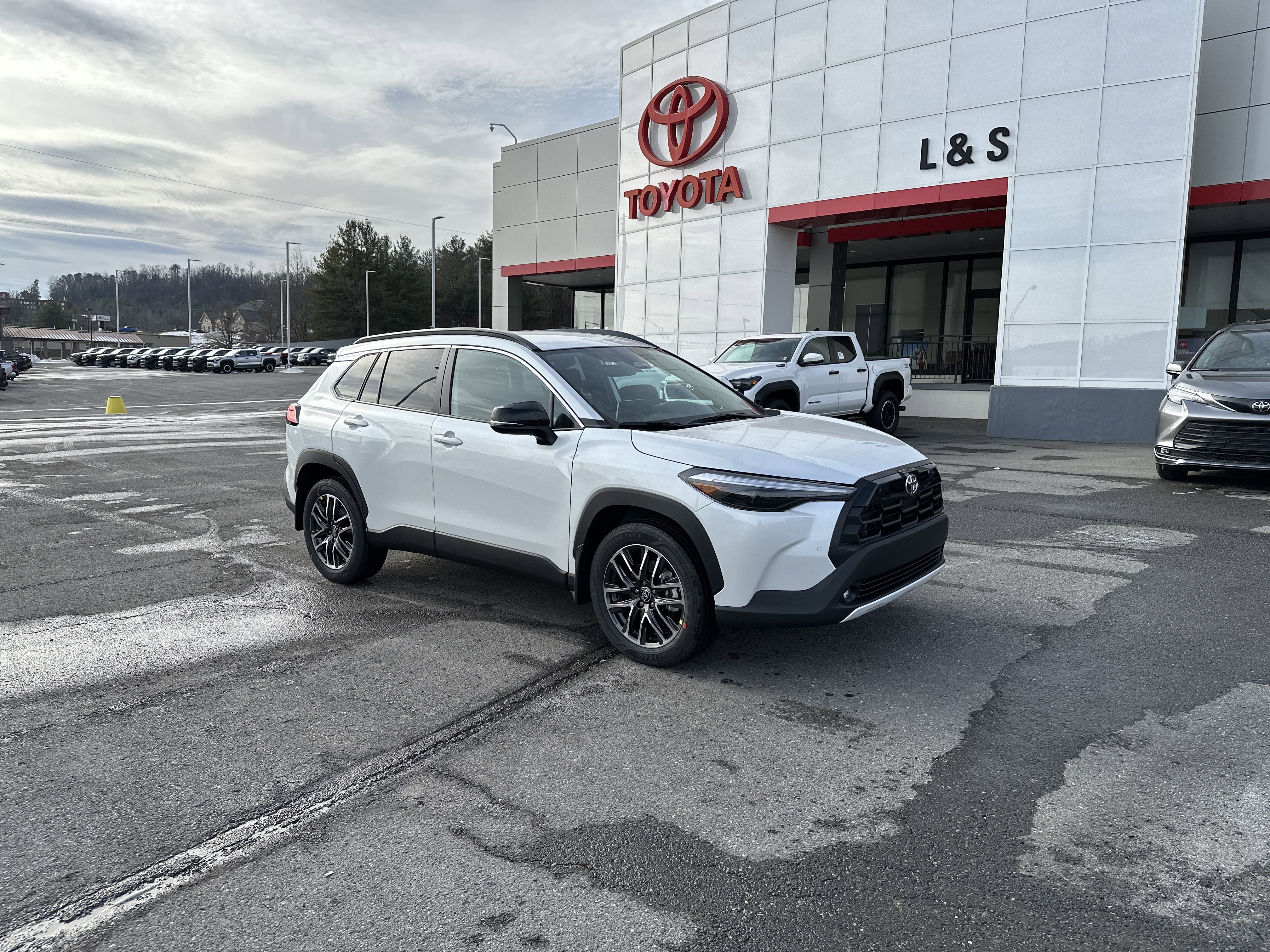 2026 Toyota Corolla Cross XLE