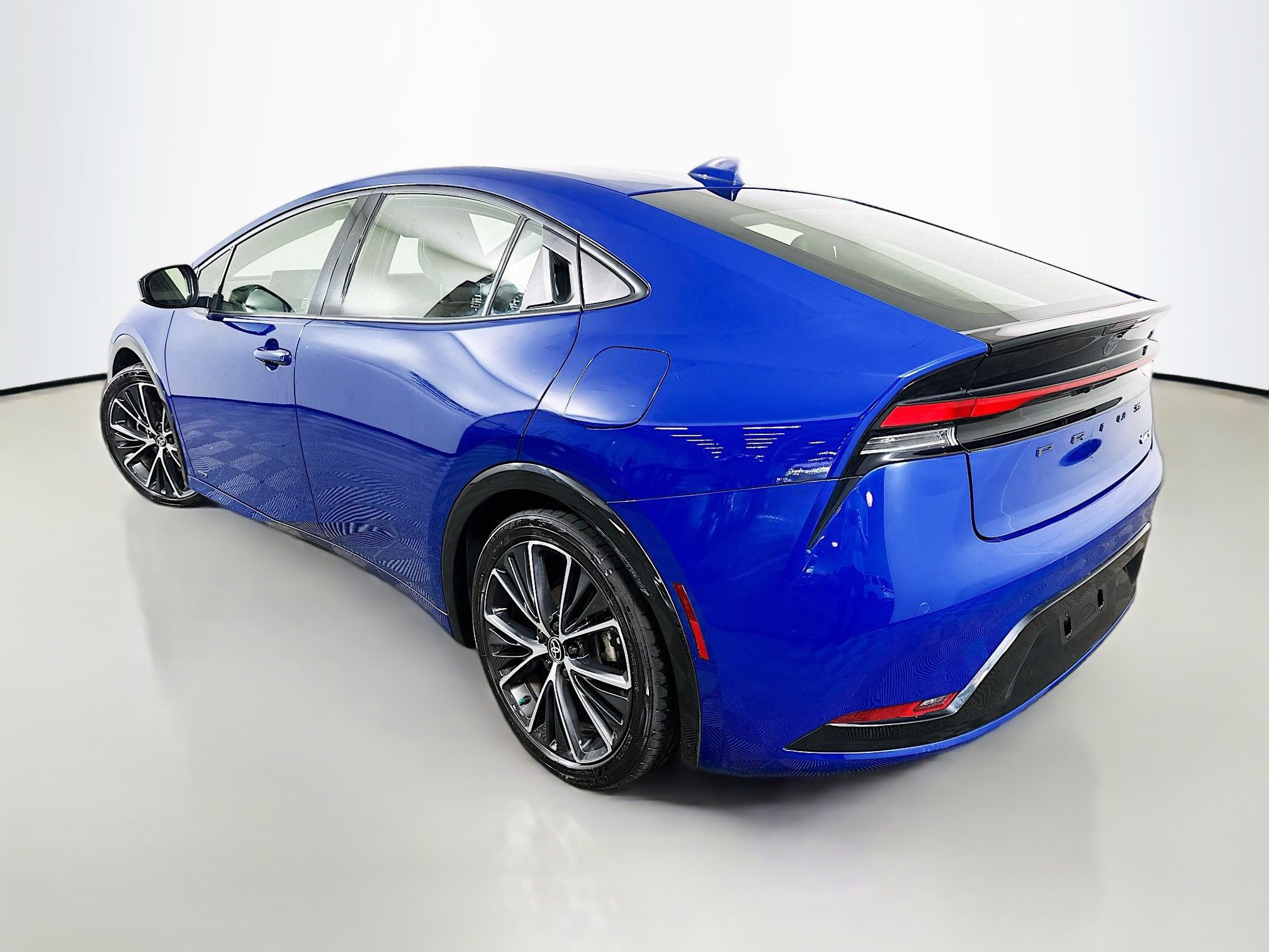 2024 Toyota Prius Limited photo 5