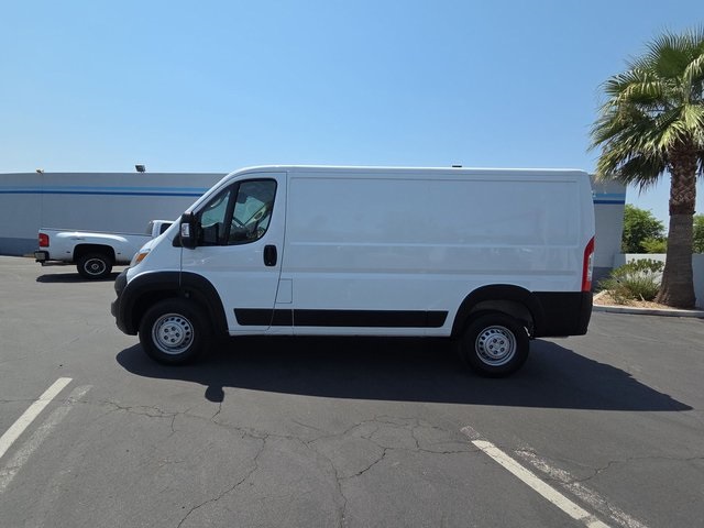 2025 Ram ProMaster 2500 Base photo 3