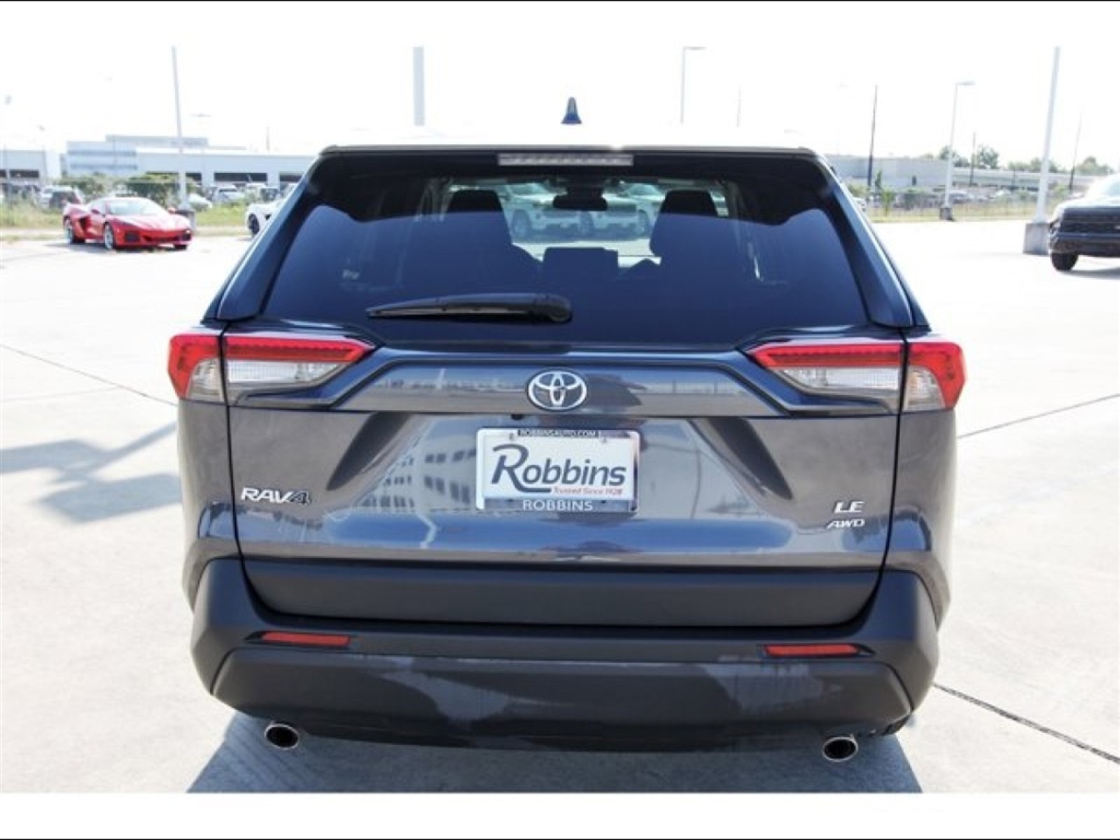 2022 Toyota RAV4 LE - 4