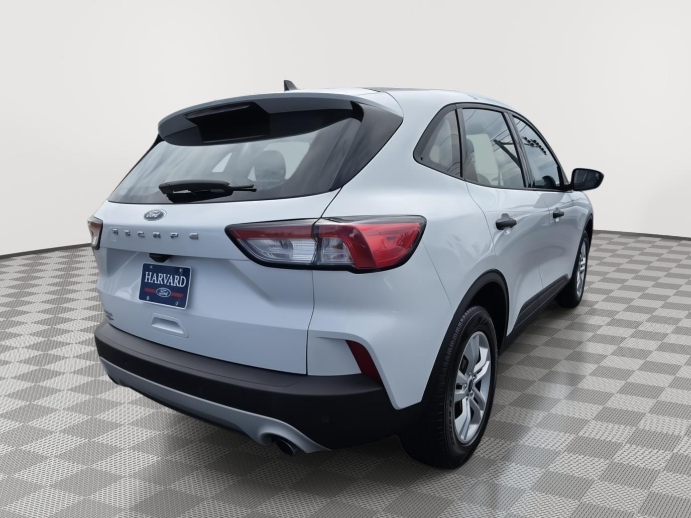 2022 Ford Escape S photo 4