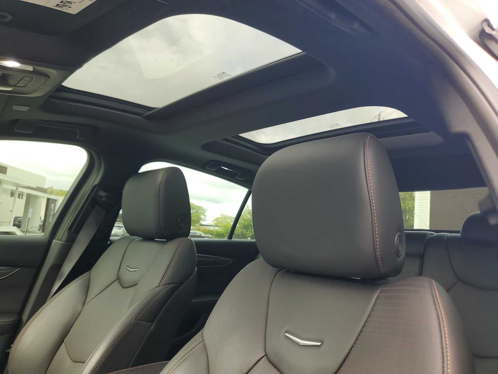 2022 Cadillac CT5 V photo 15