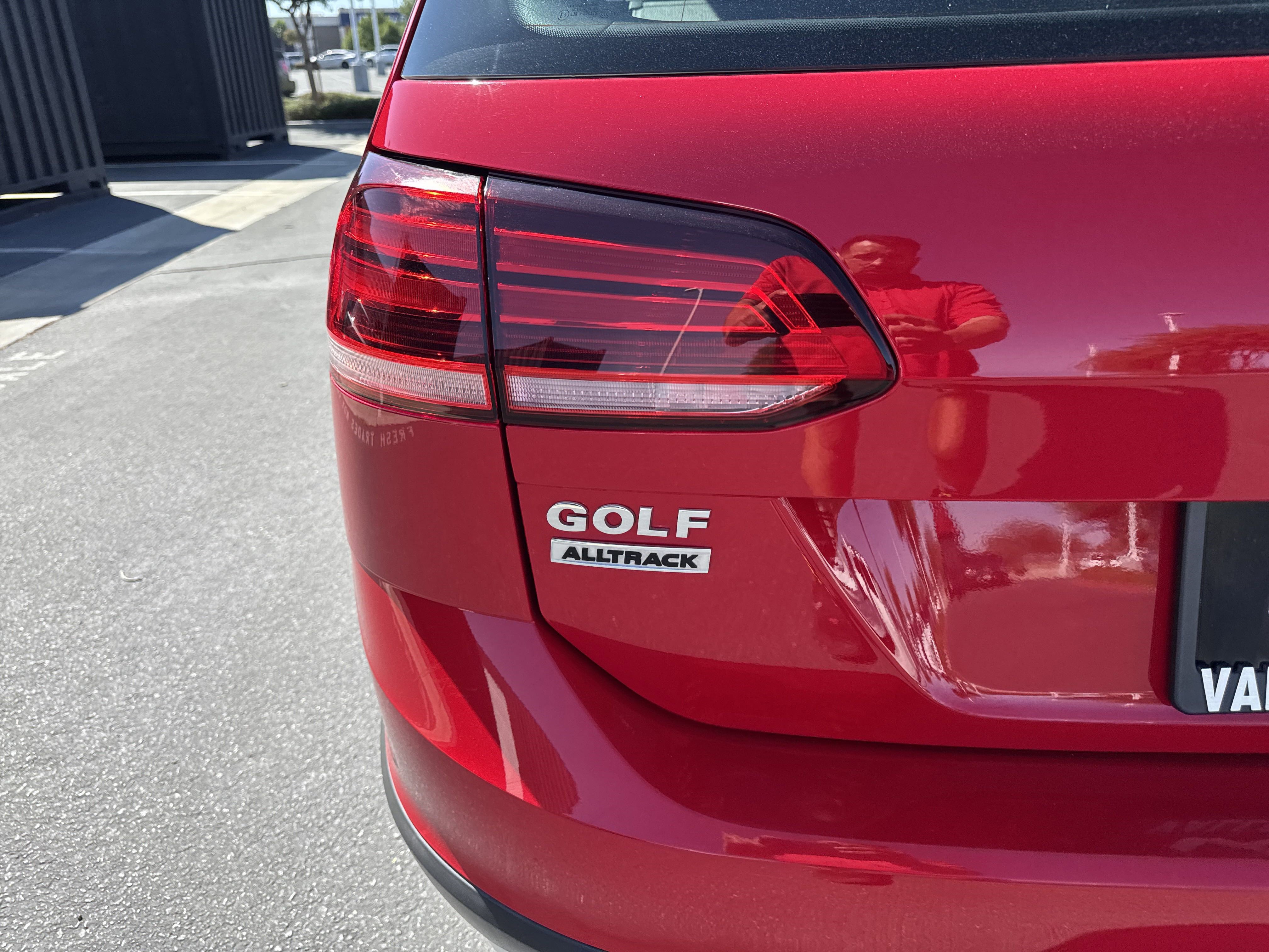 2018 Volkswagen Golf Alltrack SE photo 4