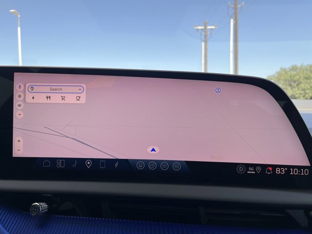 2025 Cadillac Optiq Luxury Sport photo 9