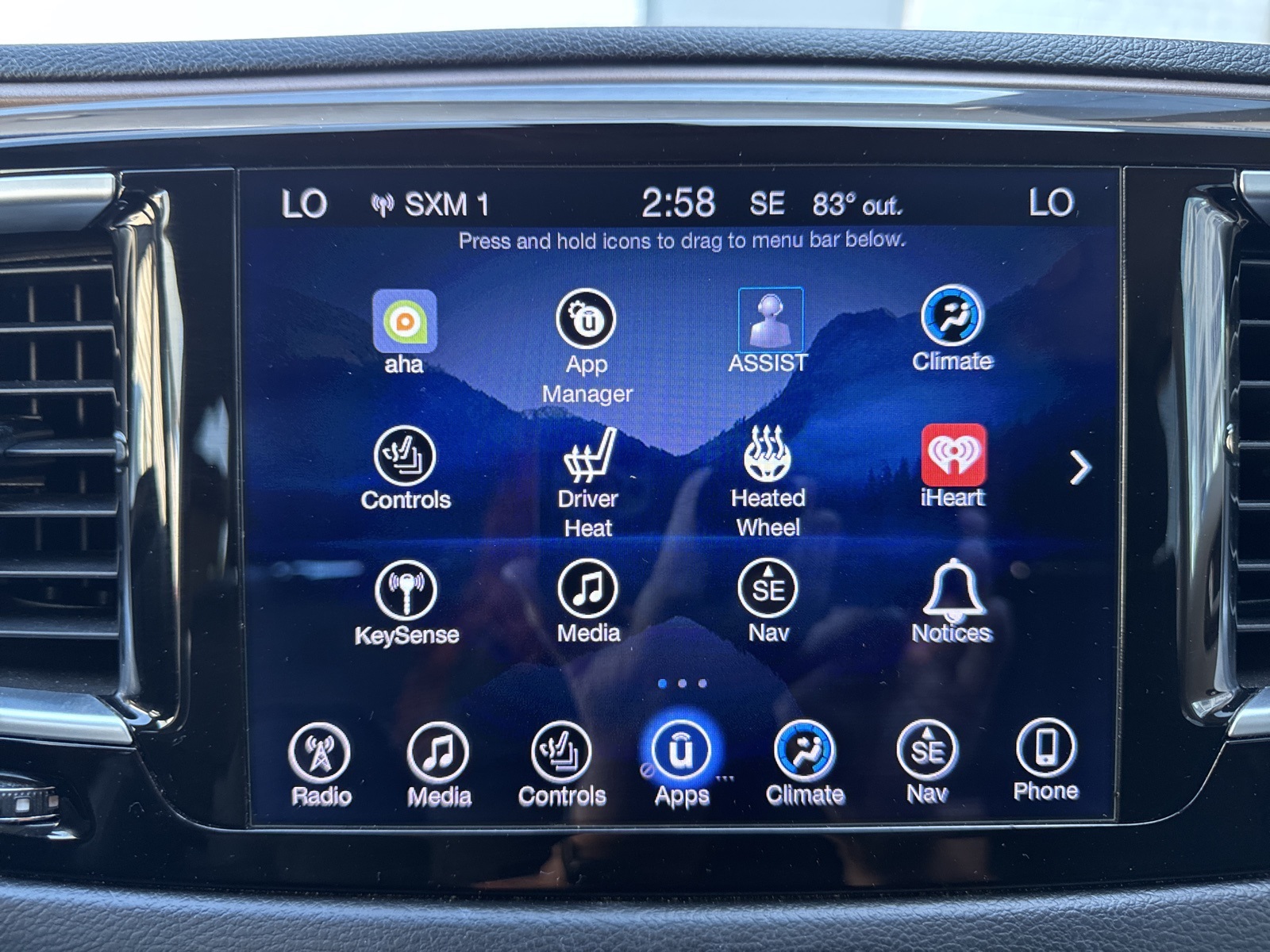 2017 Chrysler Pacifica Touring Plus photo 32
