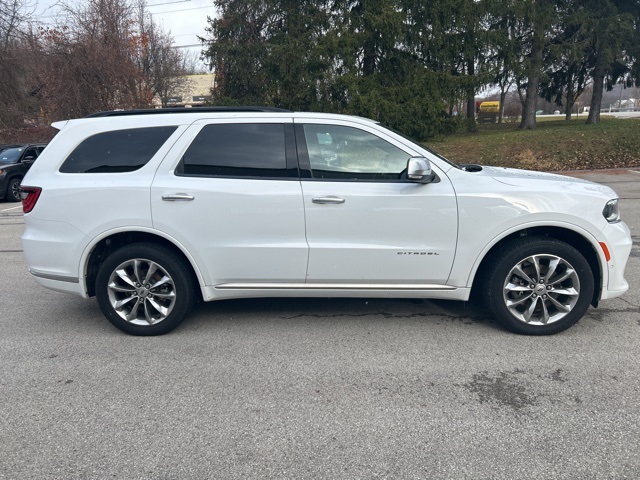 2022 Dodge Durango Citadel photo 2