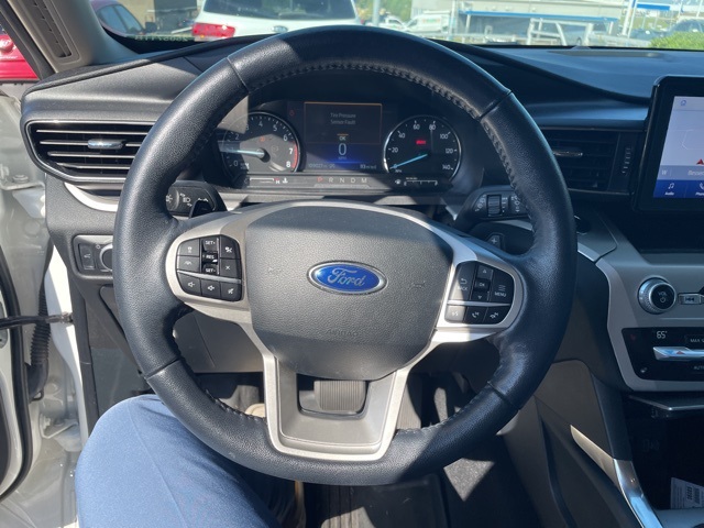 2020 Ford Explorer XLT photo 7
